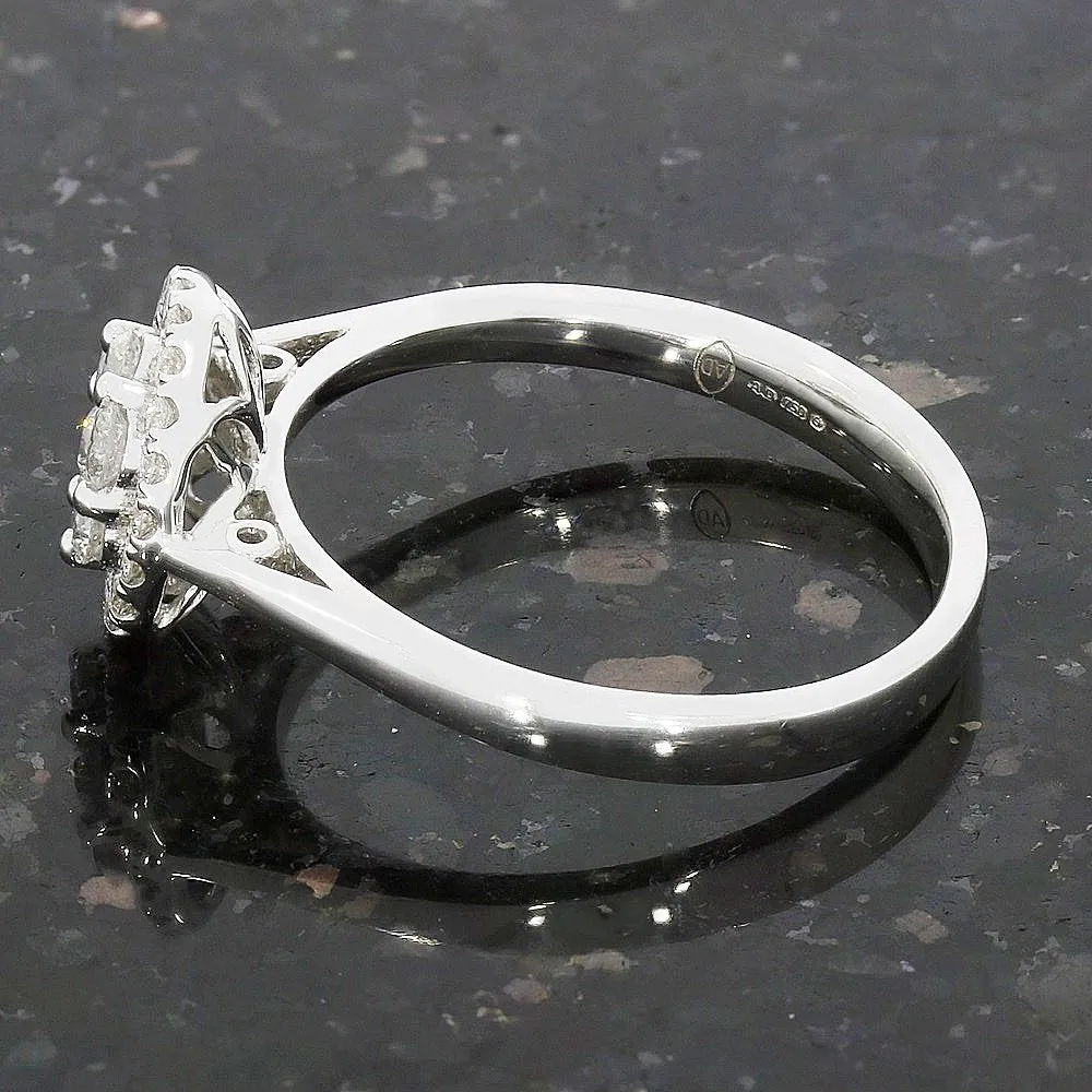 18ct White Gold 0.50ct Halo Cluster Diamond Ring