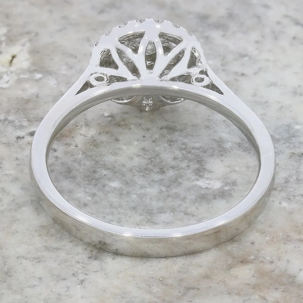 18ct White Gold 0.50ct Halo Cluster Diamond Ring