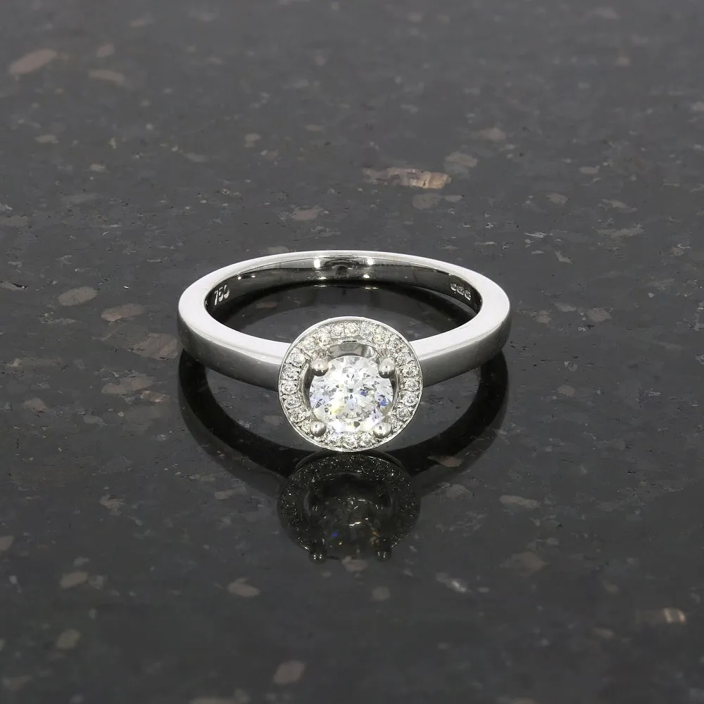 18ct White Gold 0.58ct Halo Cluster Diamond Ring