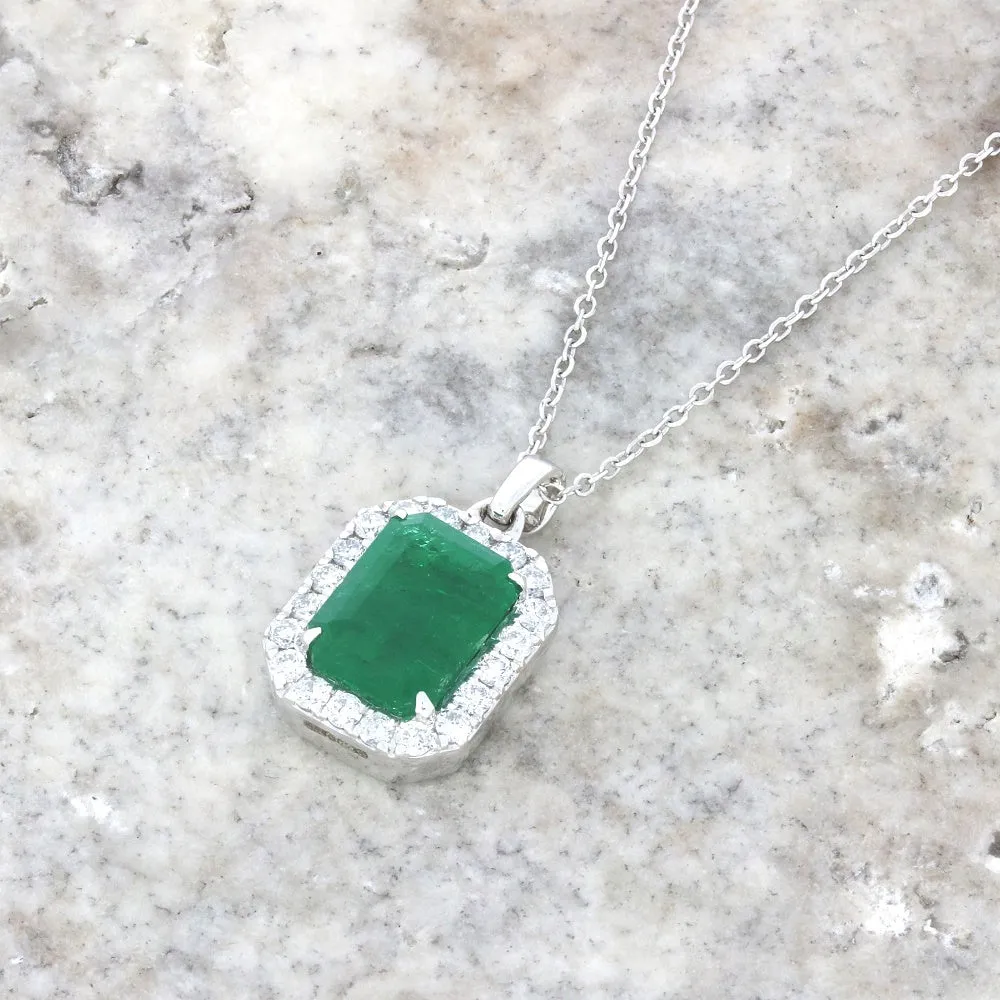 18ct White Gold 2.55ct Emerald and Diamond Set Pendant and Chain Necklace