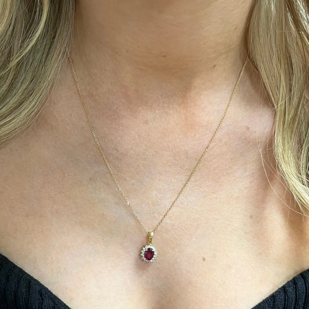 18ct Yellow Gold 1.27ct Ruby and 0.26ct Diamond Cluster Pendant and Chain