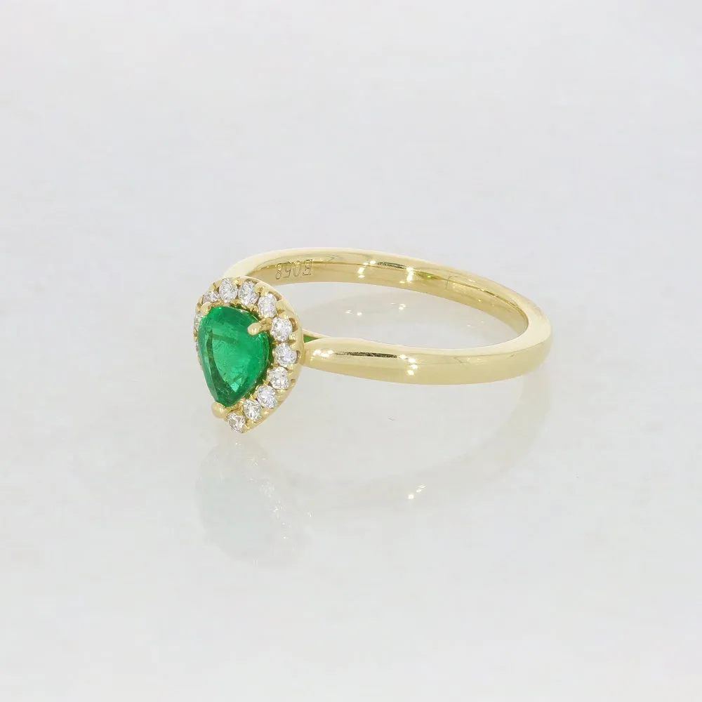 18ct Yellow Gold Pear Shape Emerald and Diamond Cluster Ring