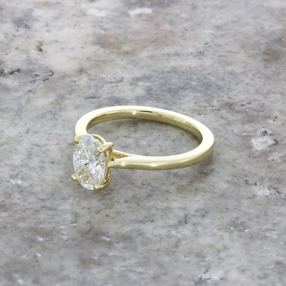 9ct Gold 1.00ct Oval Cut Lab Grown Diamond Solitaire Ring E VS2