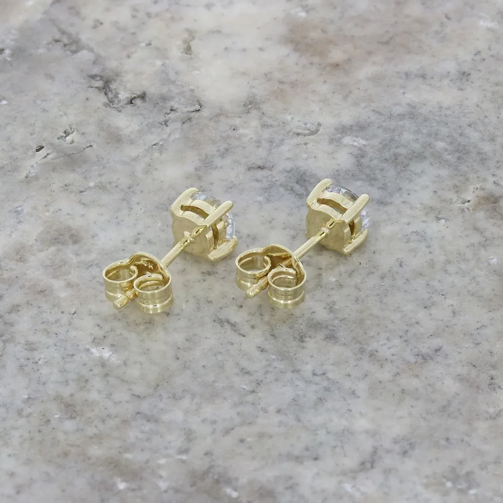 9ct Yellow Gold 1.05cts Lab Created Brilliant Cut Diamond Solitaire Stud Earrings