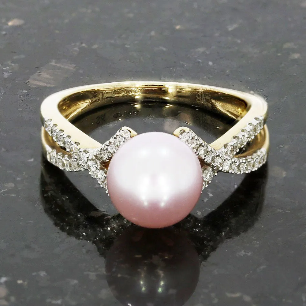 9ct Yellow Gold Cultured Pearl and Diamond Ring