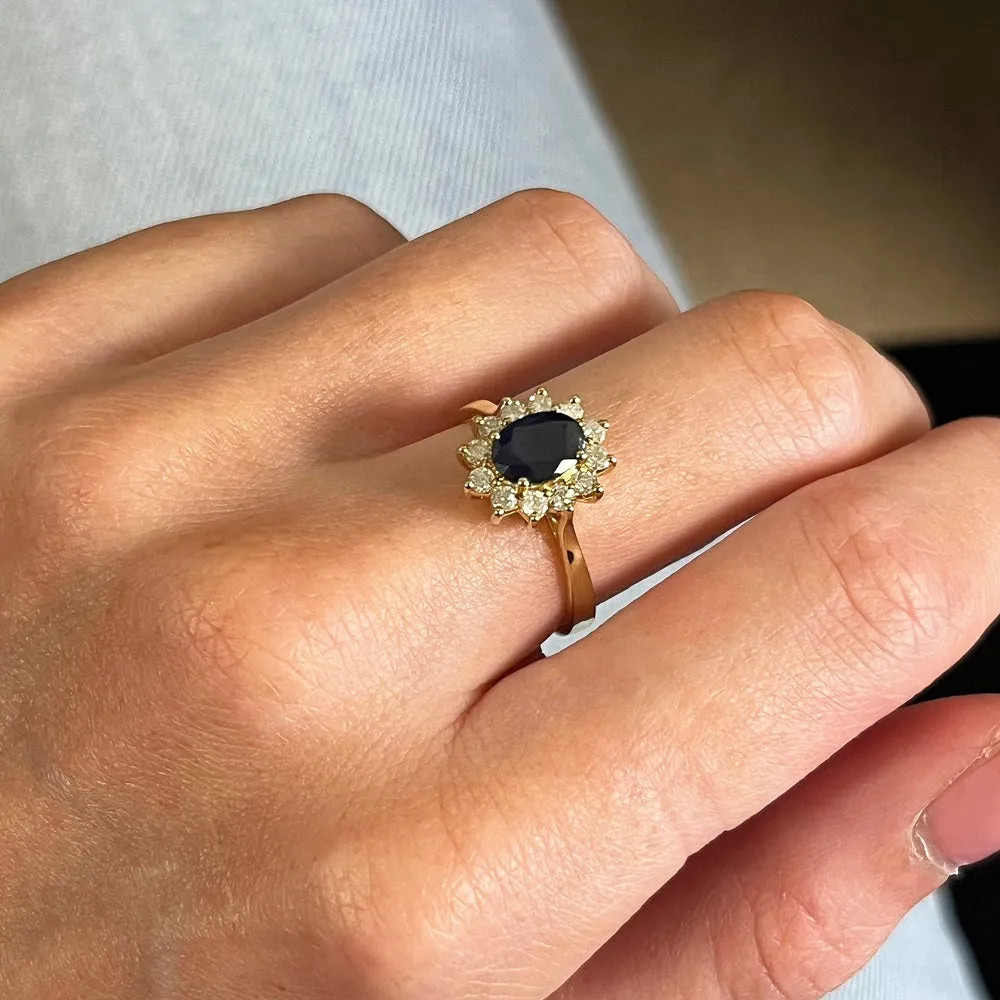 9ct Yellow Gold Sapphire & Diamond Cluster Ring
