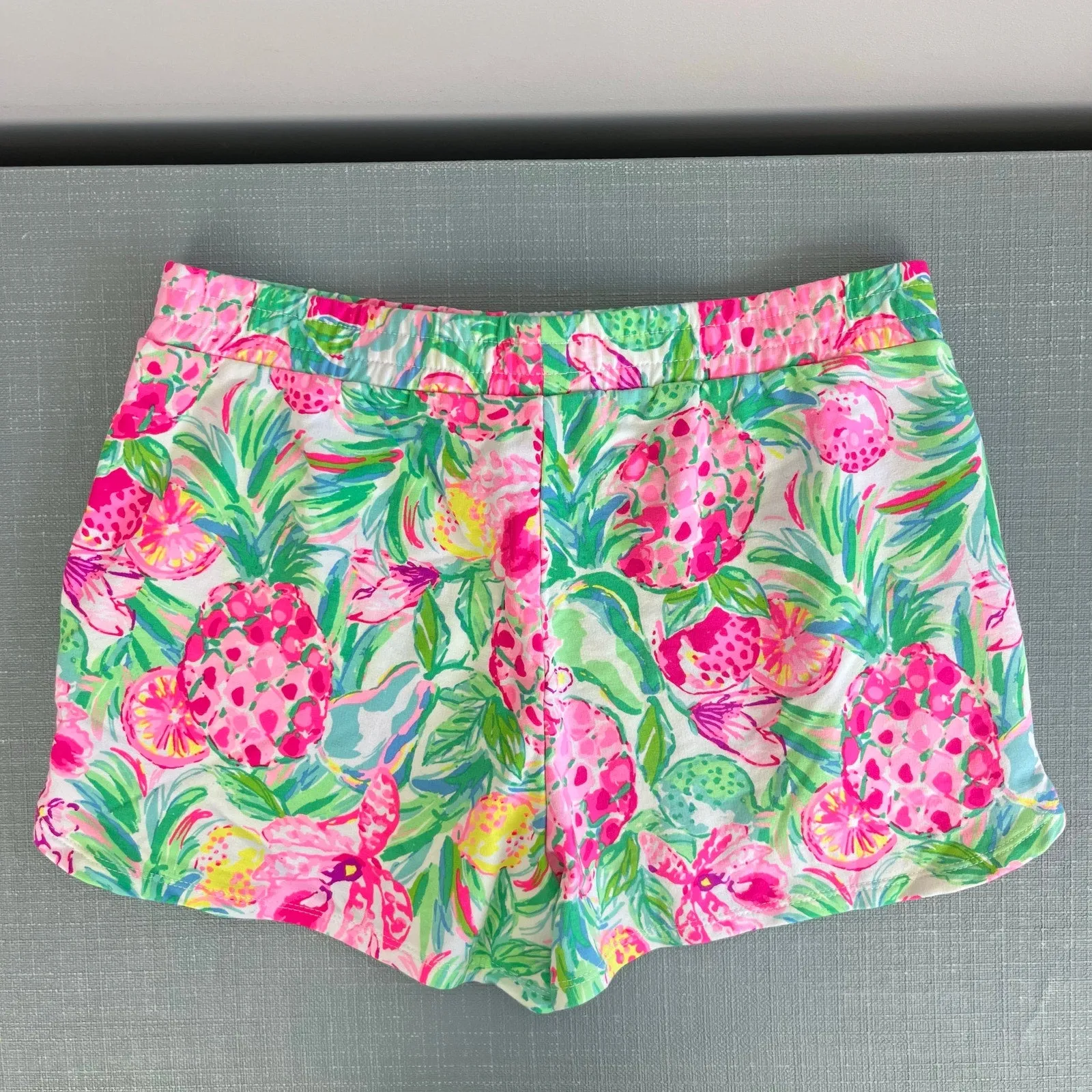 Affordable Luxury Lilly Pulitzer Girls Midea Shorts Resort White Pear Necessities XL 12-14 NWOT  Today Only!