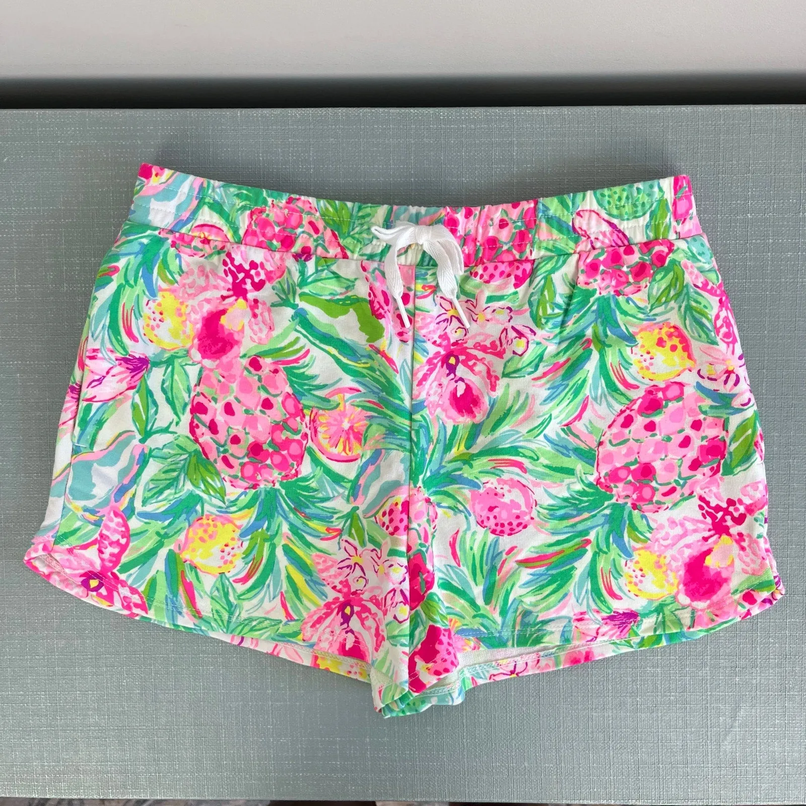 Affordable Luxury Lilly Pulitzer Girls Midea Shorts Resort White Pear Necessities XL 12-14 NWOT  Today Only!