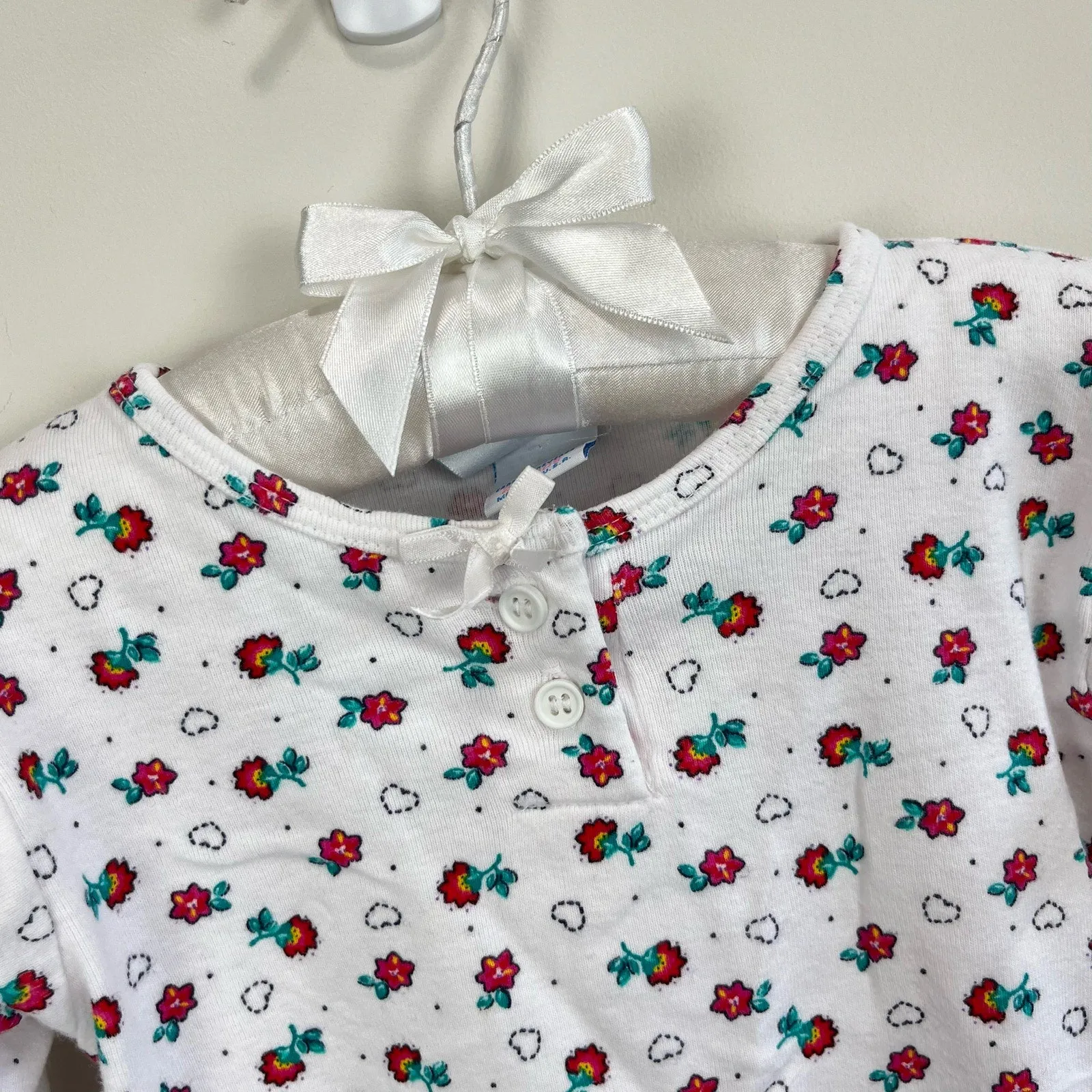 Bestseller Vintage OshKosh B'gosh Floral Bodysuit 24 Months USA  Today Only!