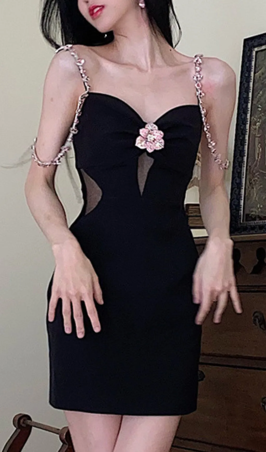 DIAMOND FLOWER SLEEVELESS SUSPENDER MINI DRESS IN BLACK Gloria Lanvin