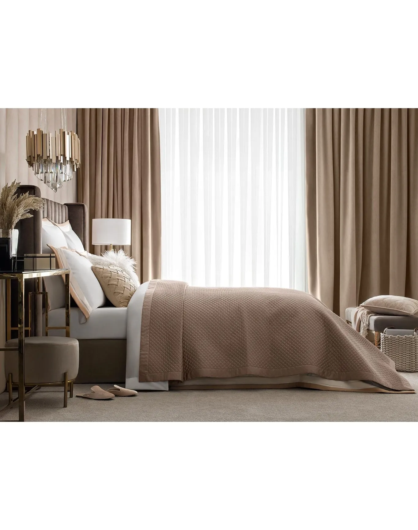 Dorian Quilted Cotton Comforter | Beige TOGAS