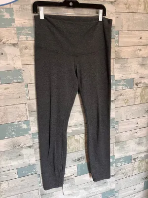 Final Few Thyme Maternity Bottoms  Dont Miss Out!