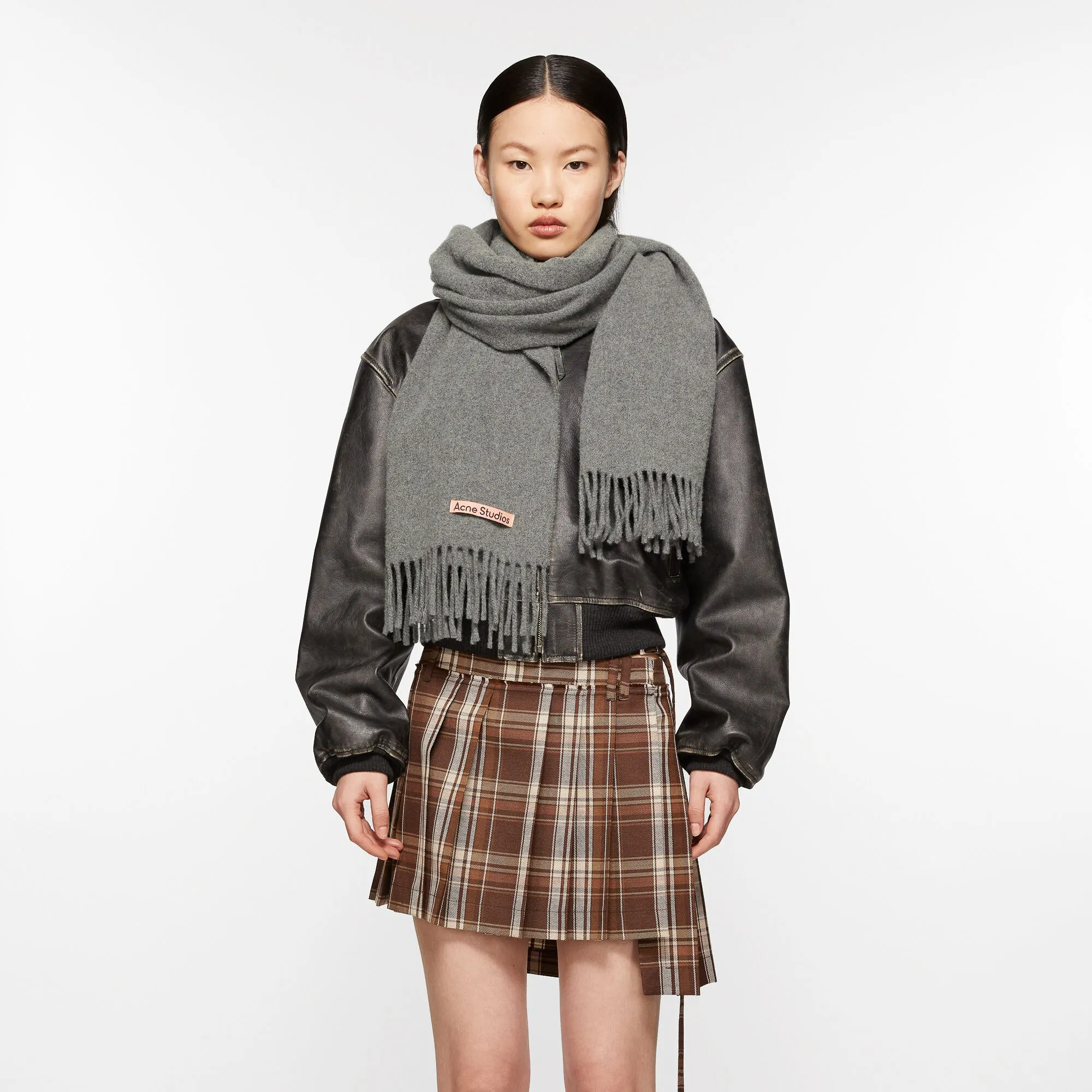 Fringe Wool Scarf Narrow