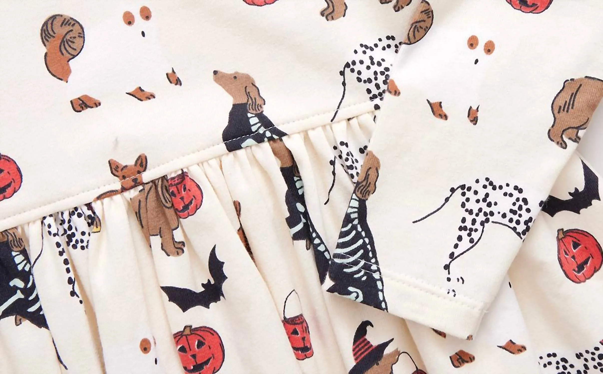 Girls Organic Long Sleeve Steph Dress In Spooky Dogs