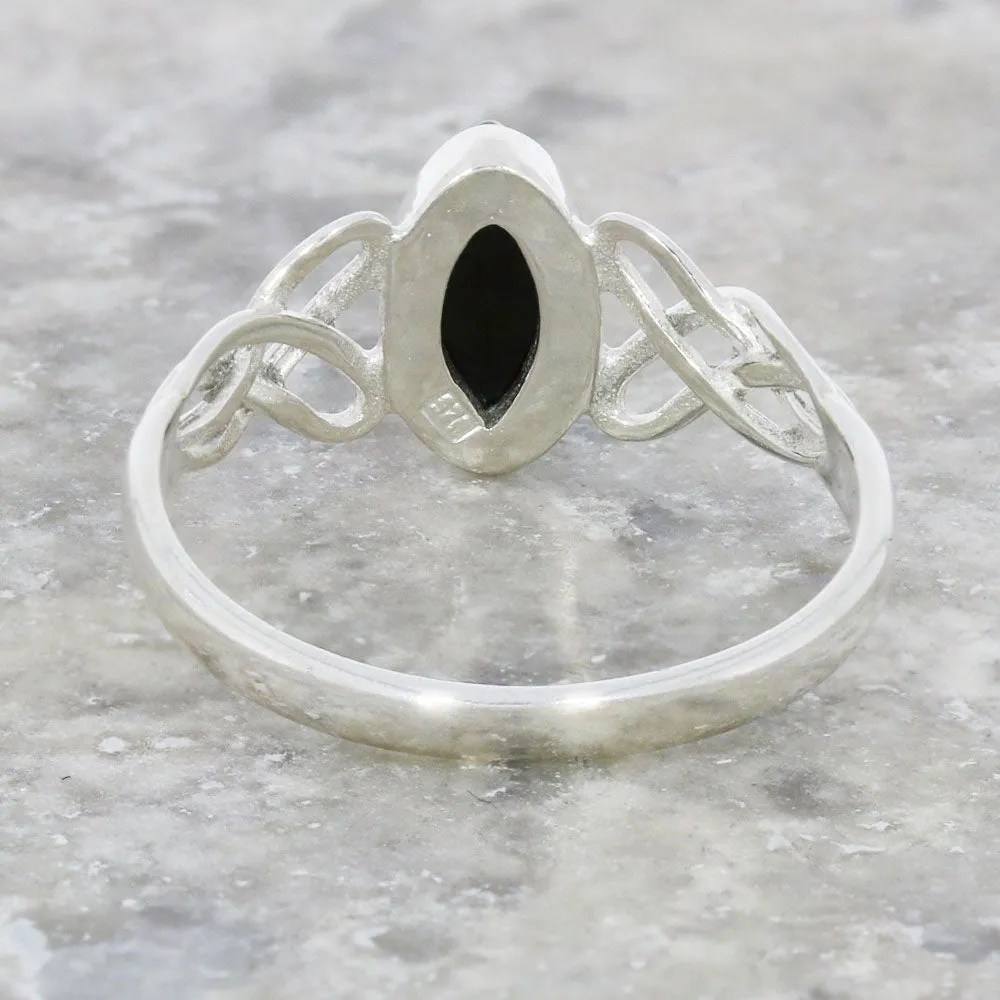 Green Amber Sterling Silver Celtic Ring