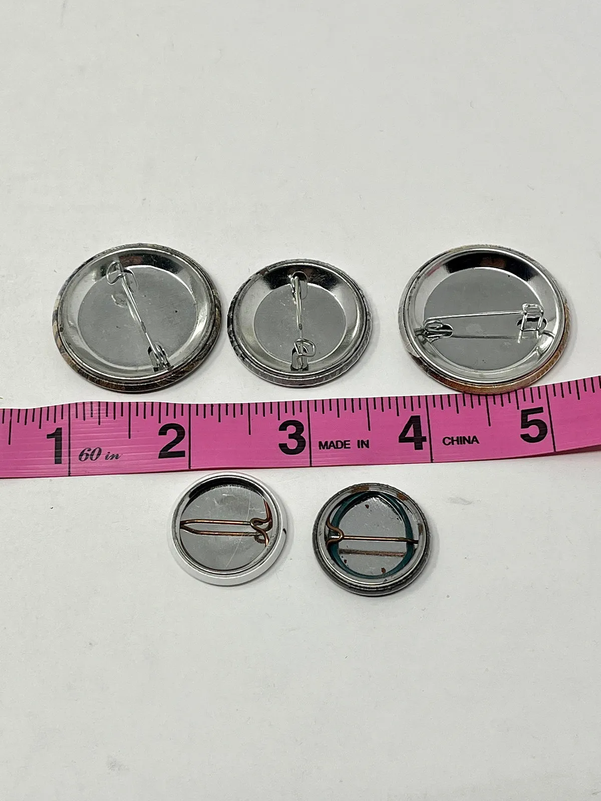 Lindy West Mix Button 5 Piece Set