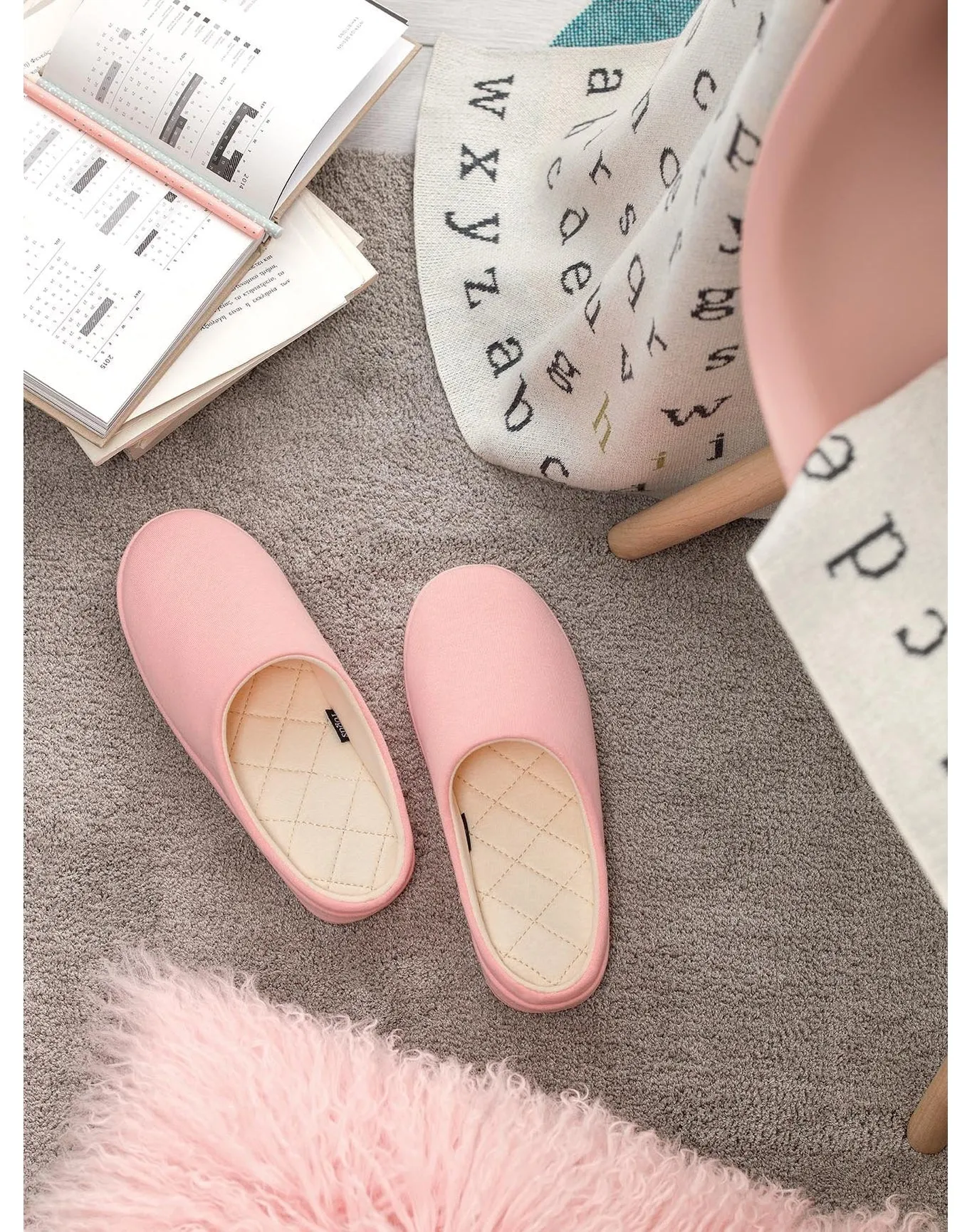 Olivia Knitted Slippers | Pink TOGAS