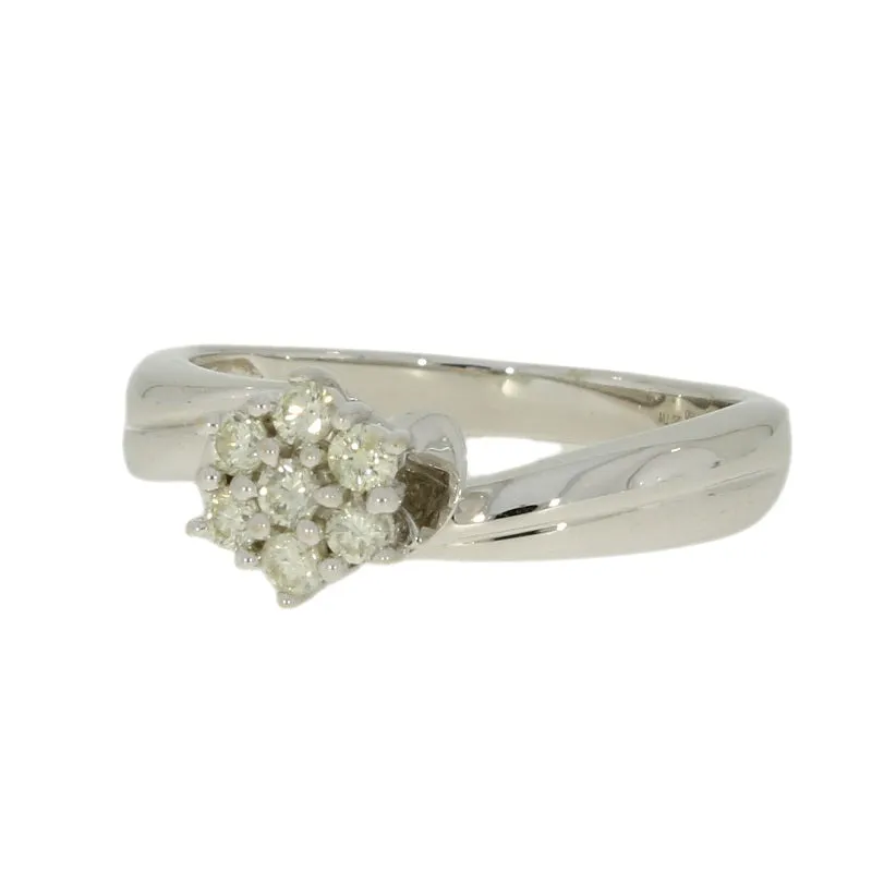 Pre Owned 18ct White Gold 0.35cts Diamond Cluster Ring