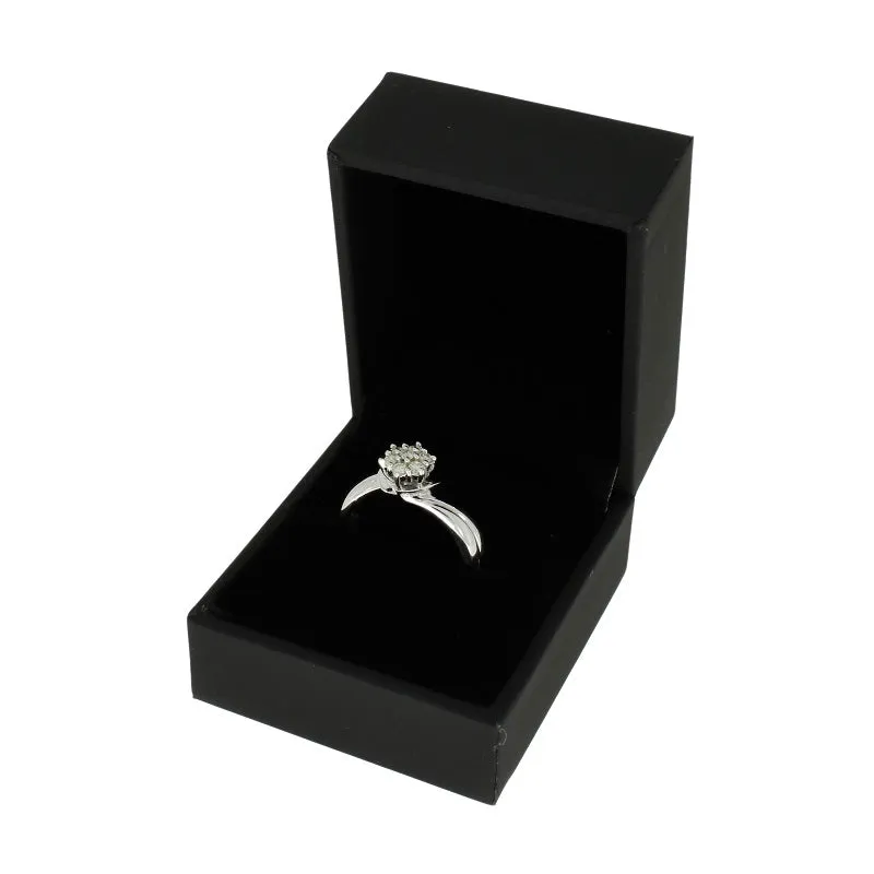 Pre Owned 18ct White Gold 0.35cts Diamond Cluster Ring