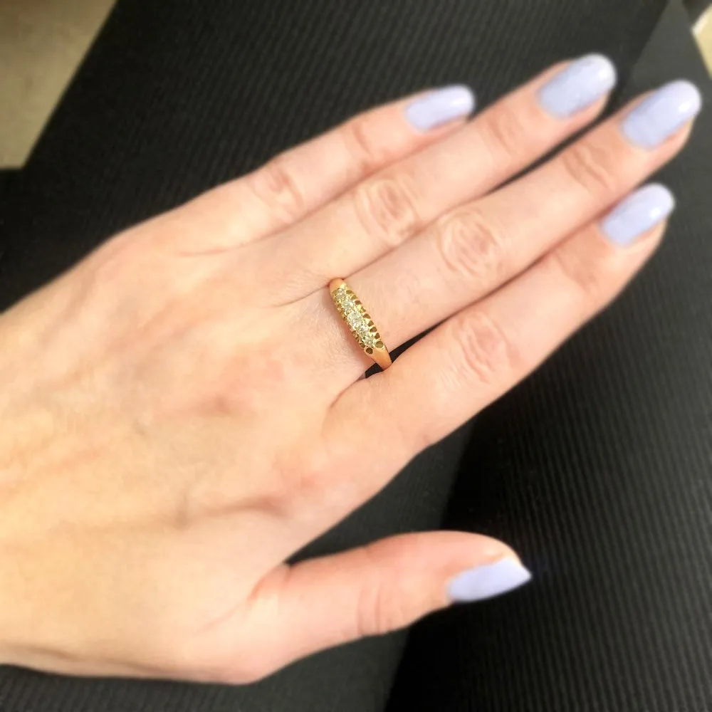 Pre Owned 18ct Yellow Gold 5 Stone 0.25cts Diamond Ring