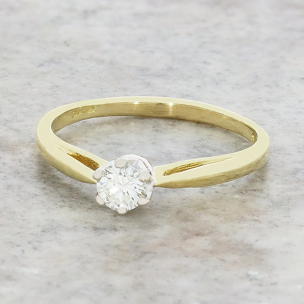 Pre Owned 18ct Yellow Gold Diamond Solitaire Ring