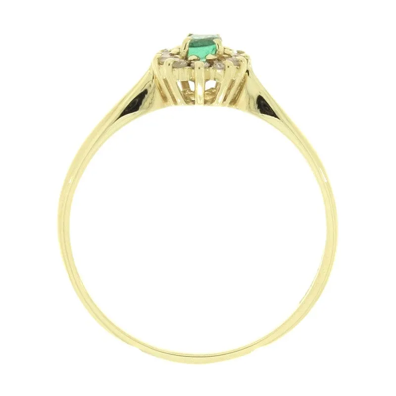 Pre Owned 18ct Yellow Gold Emerald And Diamond Cluster Ring