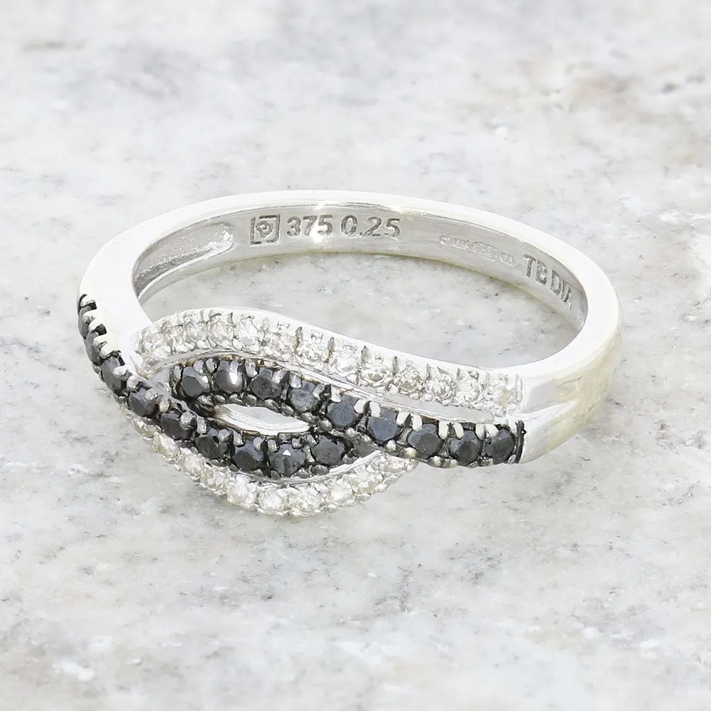 Pre Owned 9ct White Gold 0.25cts Diamond Ring