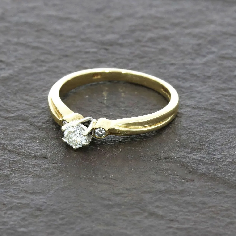 Pre Owned 9ct Yellow Gold 0.22ct Diamond Solitaire Ring