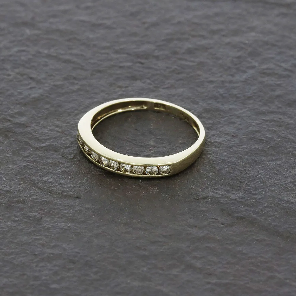 Pre Owned 9ct Yellow Gold 0.25ct Diamond Half Eternity Ring