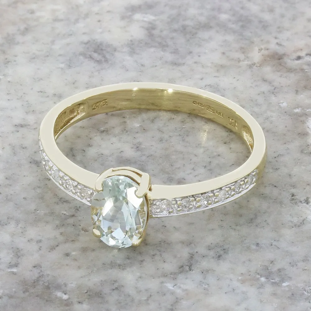 Pre Owned 9ct Yellow Gold Aquamarine and Diamond Solitaire Ring