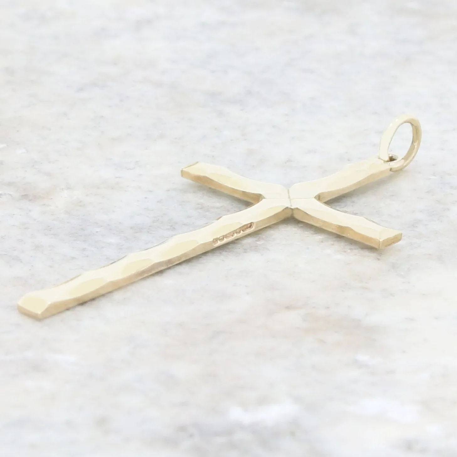 Pre Owned 9ct Yellow Gold Crucifix Cross Pendant