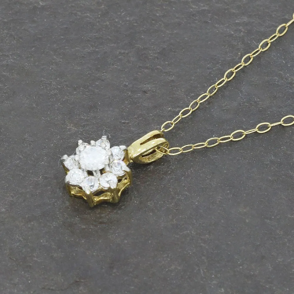 Pre Owned 9ct Yellow Gold Cubic Zirconia Pendant