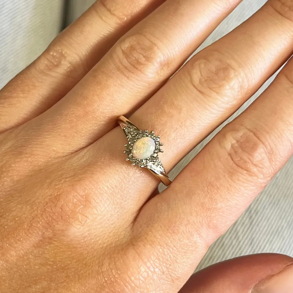 Pre Owned 9ct Yellow Gold Opal and Diamond Cluster Ring