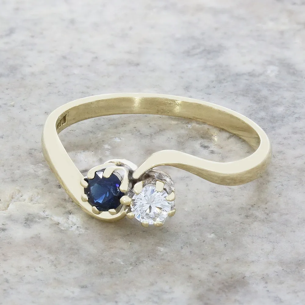 Pre Owned 9ct Yellow Gold Sapphire and Diamond Ladies Ring