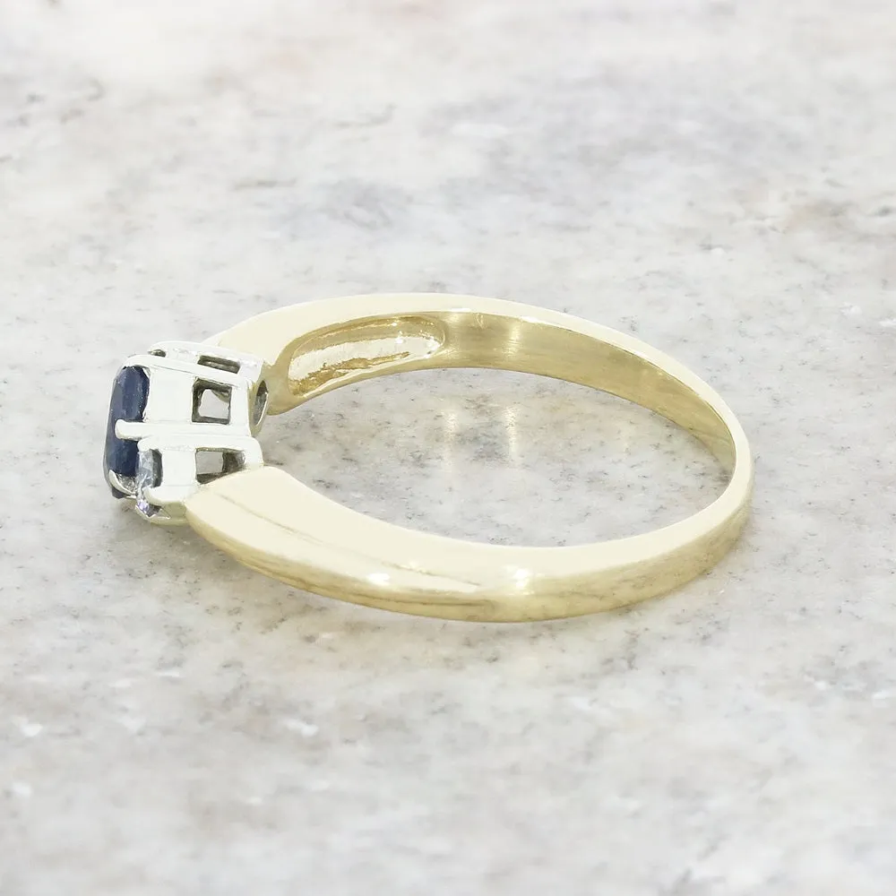 Pre Owned 9ct Yellow Gold Sapphire and Diamond Ladies Ring