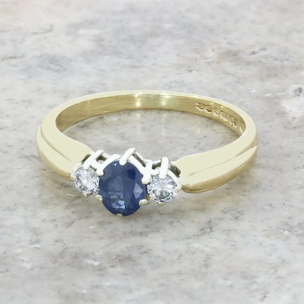 Pre Owned 9ct Yellow Gold Sapphire and Diamond Ladies Ring
