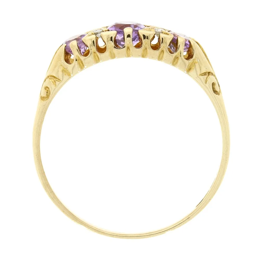 Pre Owned 9ct Yellow Gold Vintage Design Amethyst and Diamond Ring