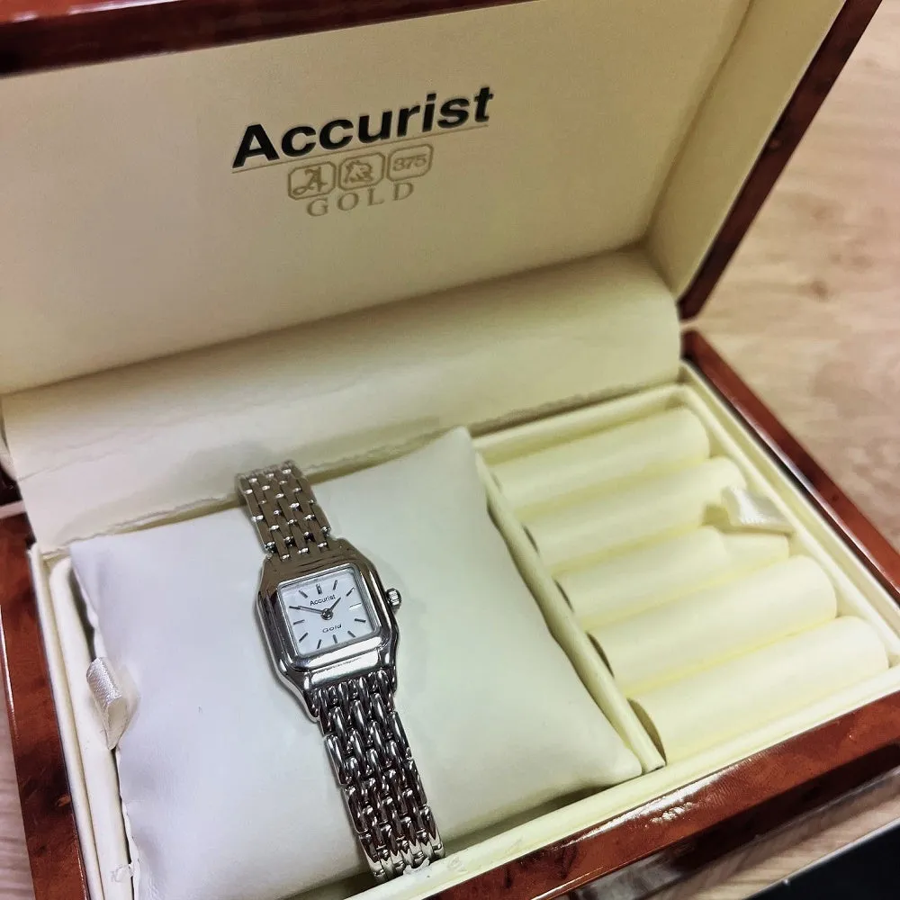 Pre Owned Accurist 9ct White Gold Ladies Bracelet Watch GD1661 RW0606