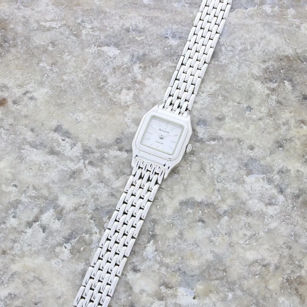 Pre Owned Accurist 9ct White Gold Ladies Bracelet Watch GD1661 RW0606