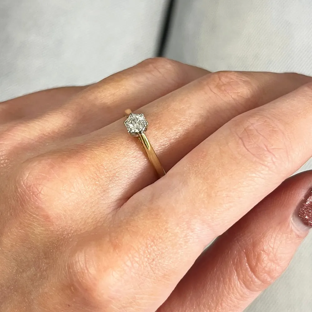 Pre Owned Ladies 18ct Yellow Gold 0.20cts Diamond Solitaire Ring