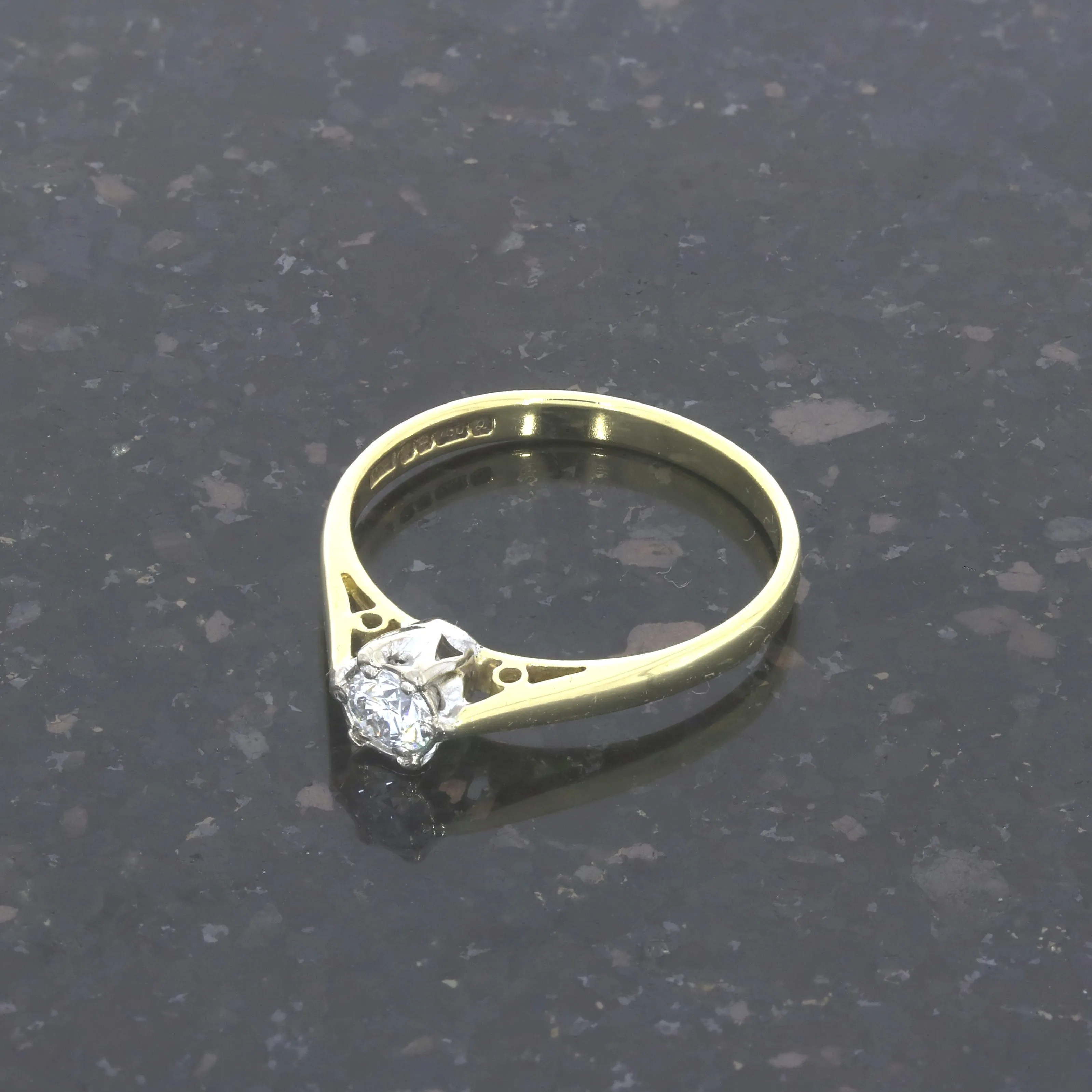 Pre Owned Ladies 18ct Yellow Gold 0.20cts Diamond Solitaire Ring