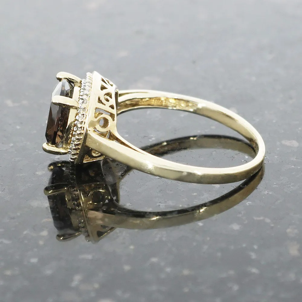 Pre Owned Ladies 9ct Yellow Gold Smokey Quartz and Diamond Ring
