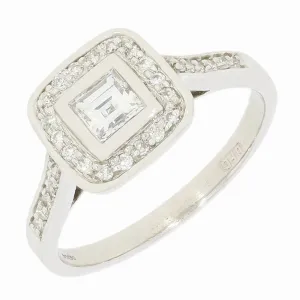 Pre Owned Platinum 0.50cts Diamond Princess Halo Ring