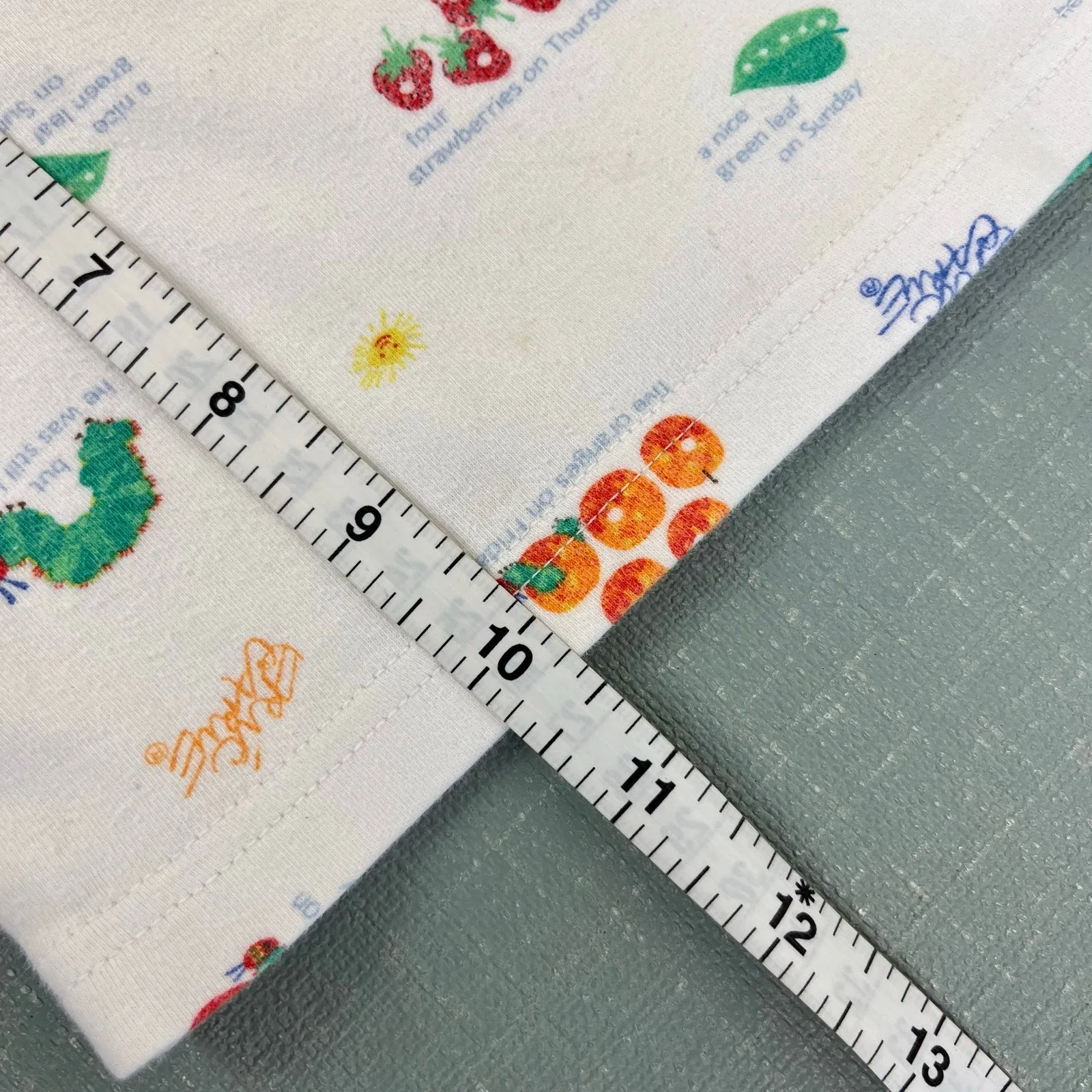 Premium Quality Vintage Y2K Carter's Eric Carle The Very Hungry Caterpillar T-Shirt 6-9 Months  Limited Availability!