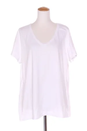 SARA - V neck cotton tee - White! 18