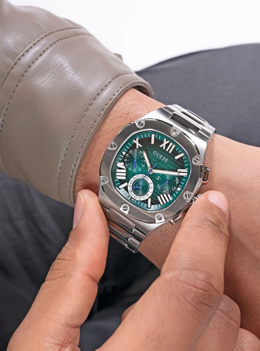 Silver Headline Link Watch Guess