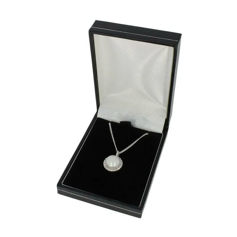 Sterling Silver Cubic Zirconia Freshwater Pearl Ladies Pendant and Chain