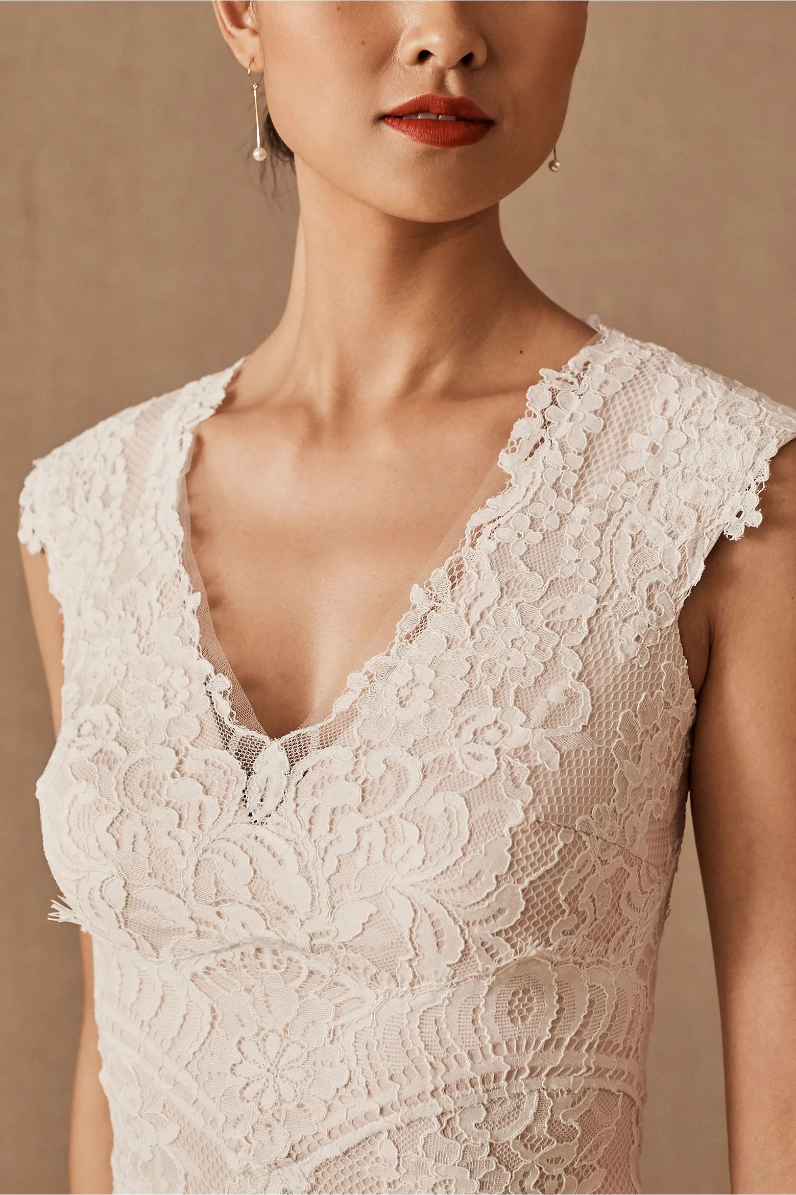 Top Rated BHLDN Tadashi Shoji Fiorelle Gown  Dont Miss Out!