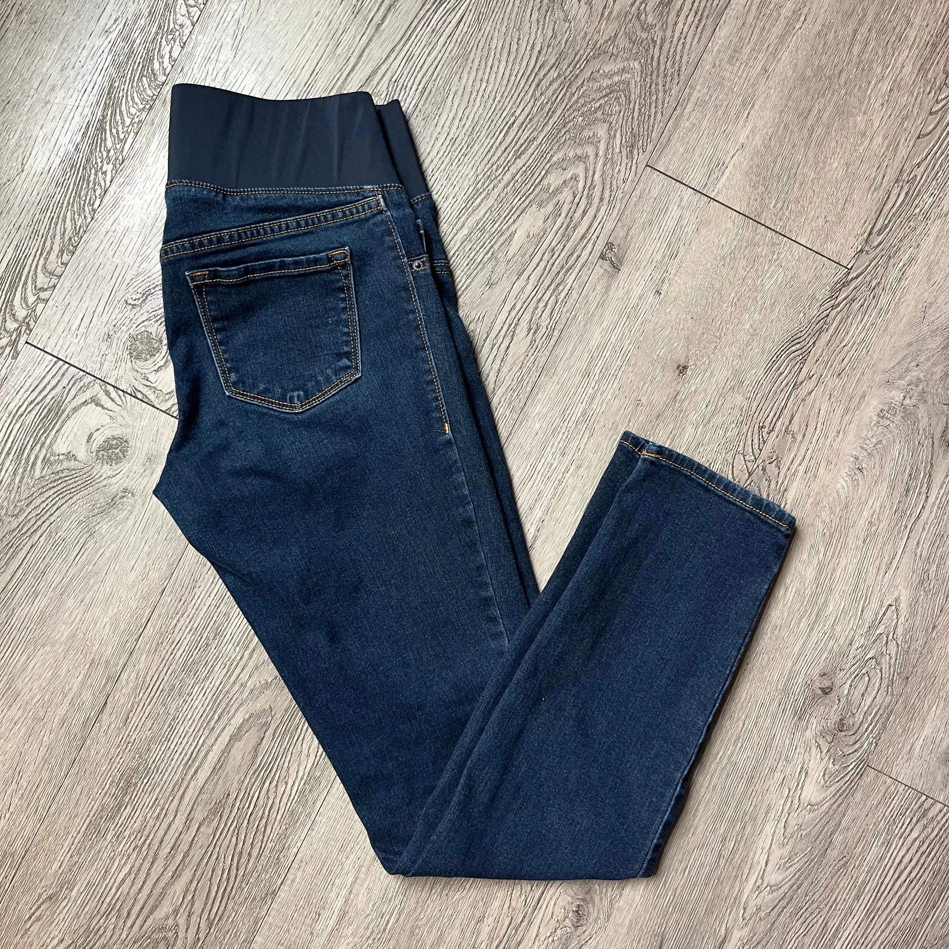 Top Rated Old Navy Maternity bottom  Today Only!