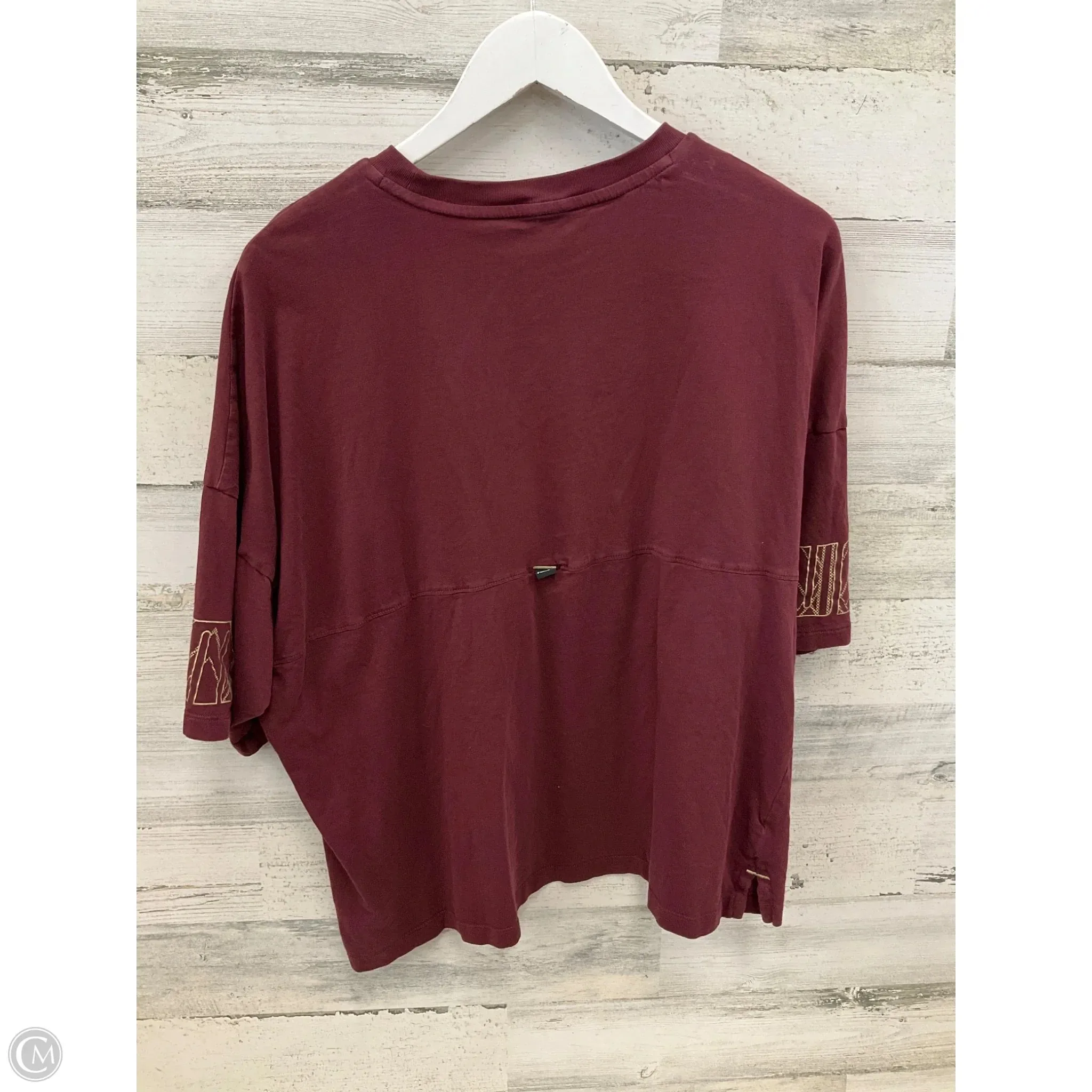 Top Short Sleeve By Puma In Maroon, Size: Xl